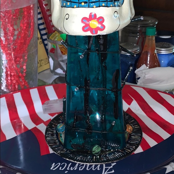 Halloween party centerpiece! Skull,shot out, decor - Picture 6 of 8